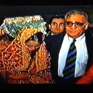 Meet your Posher, Farah